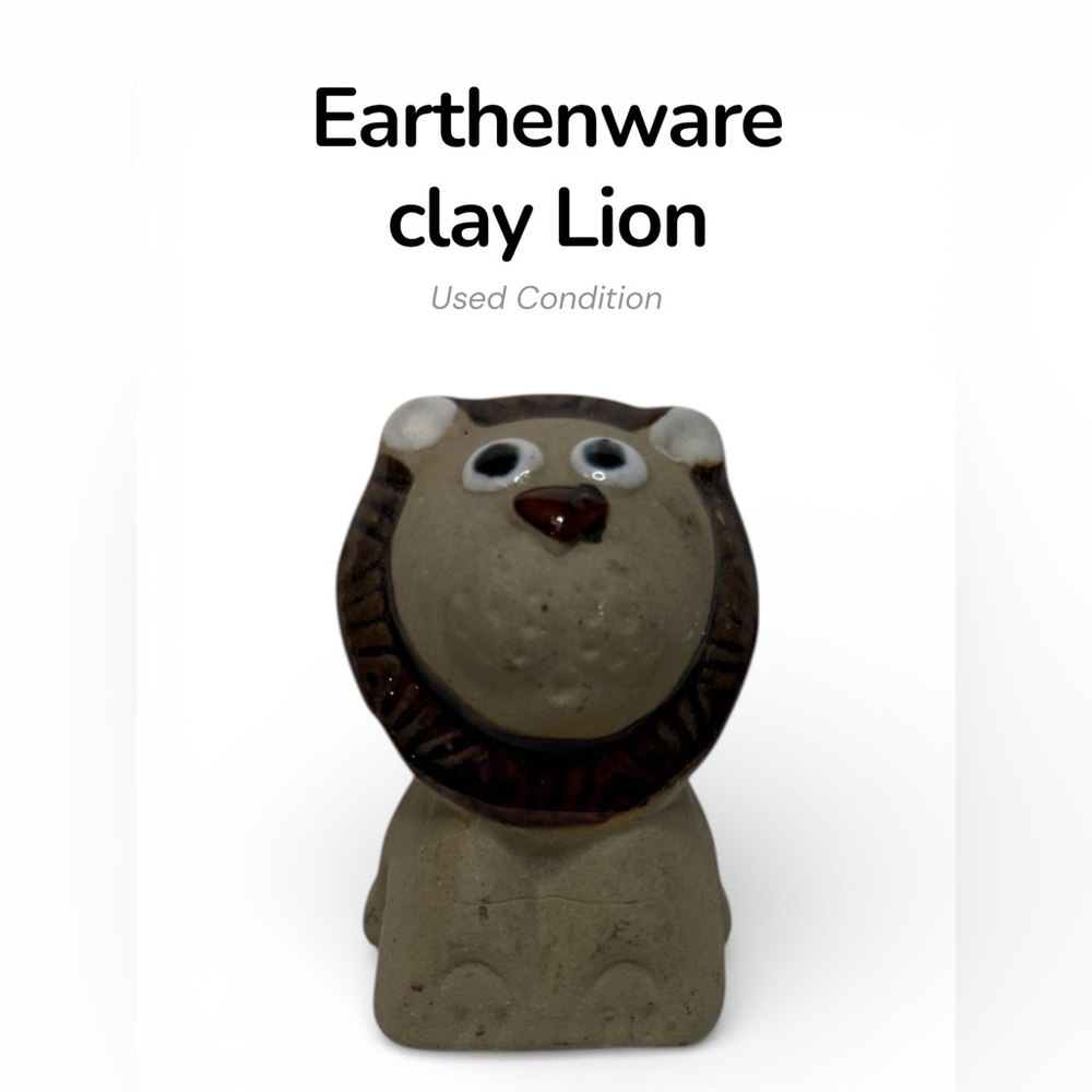 Earthware Clay Lion Figurine – Brown & Cream Ceramic Decor